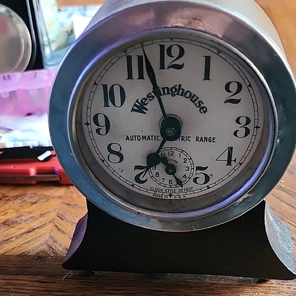 Westinghouse kitchen clock